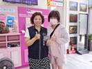 本所夏秀琴主任致贈洽公民眾迷你茄芷袋及金沙巧克力